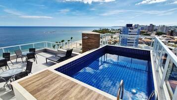 Piscina externa