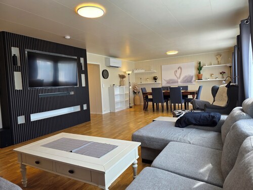T&T Vardø ☆