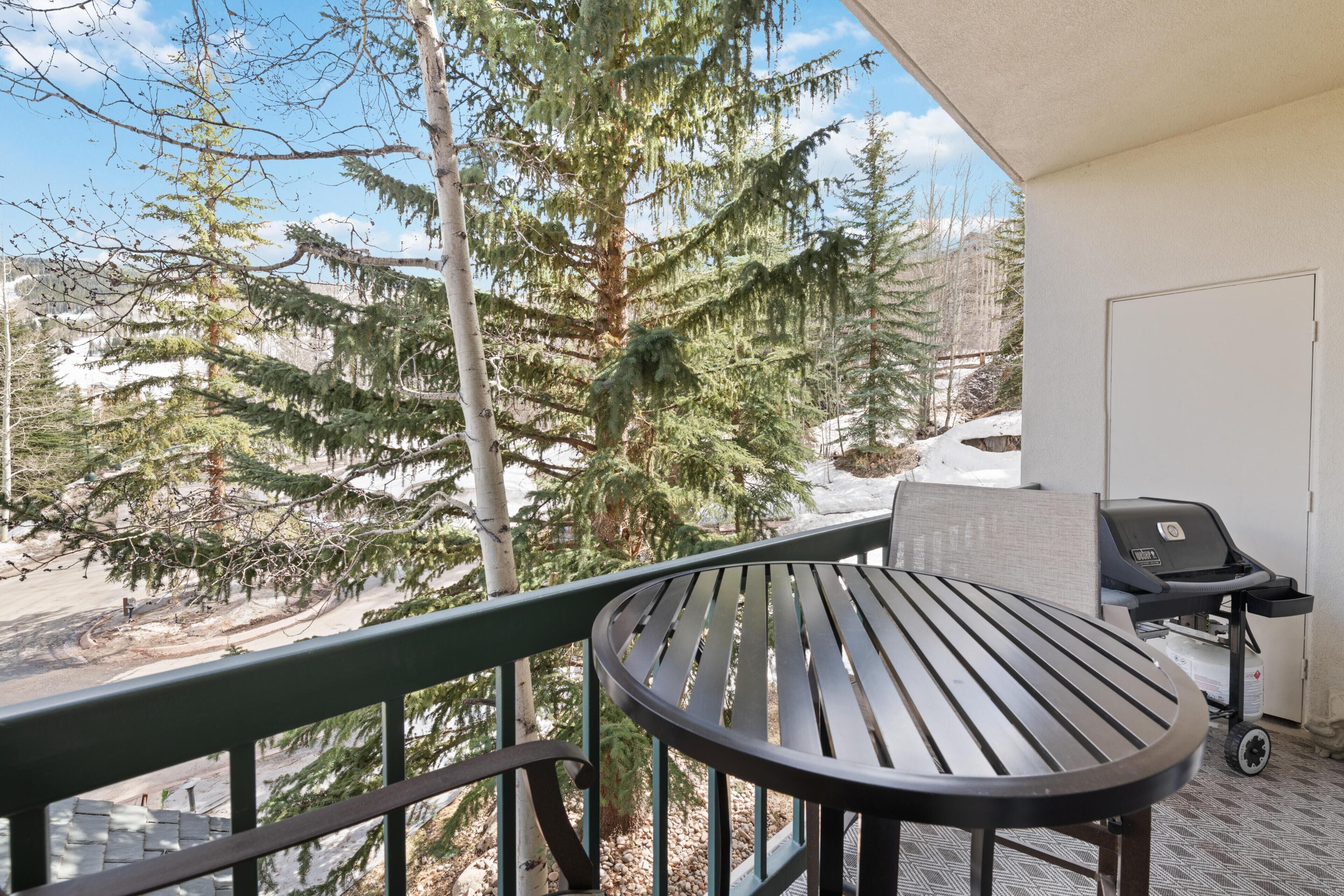 Condo, 1 très grand lit (Borders Lodge U204 1BD Beaver Creek S) | Restauration en plein air