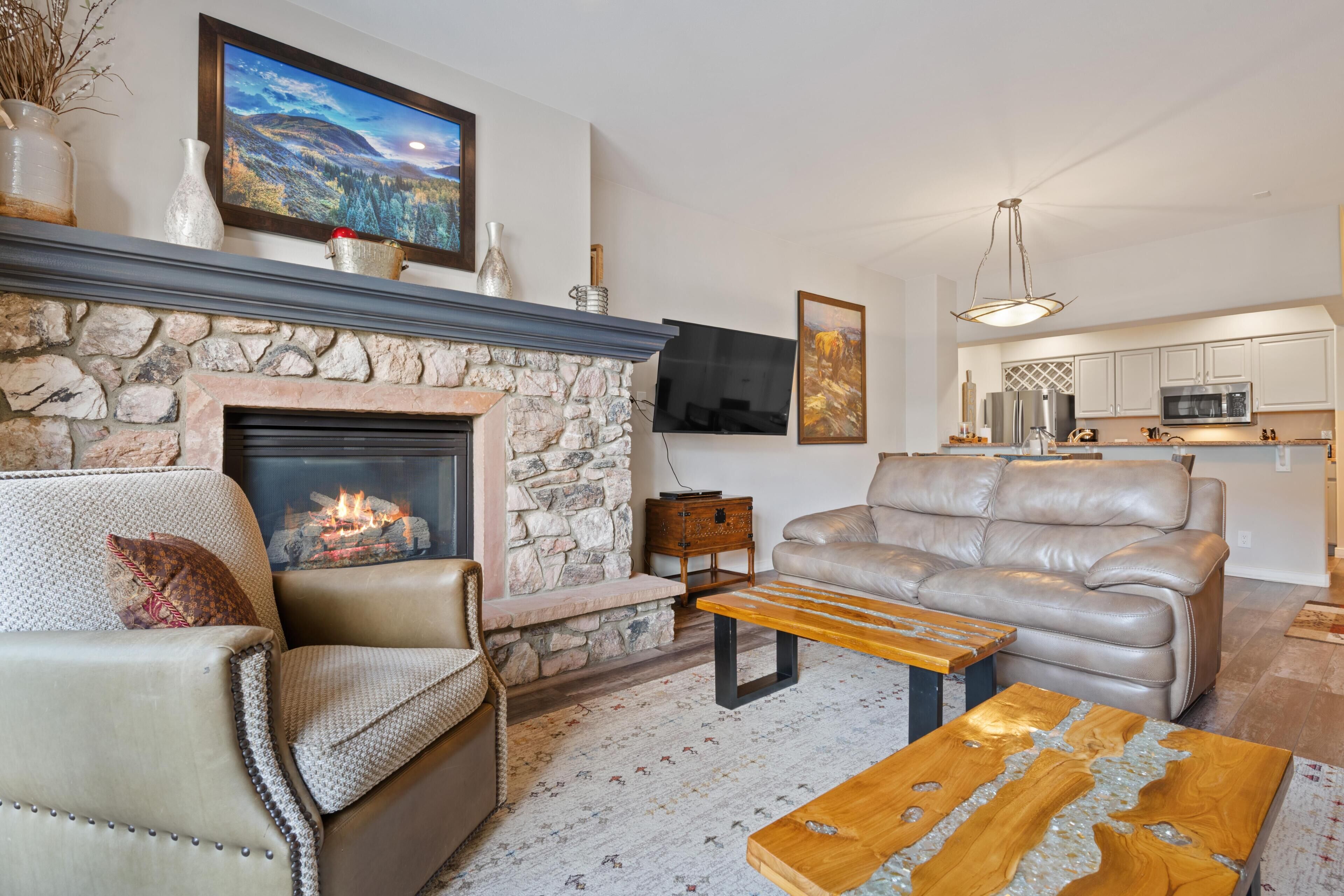 Condo, 1 très grand lit (Borders Lodge U204 1BD Beaver Creek S) | Aire de séjour