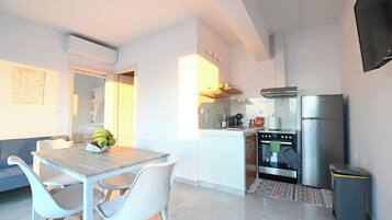 Apartment, Sea View | Private kitchen