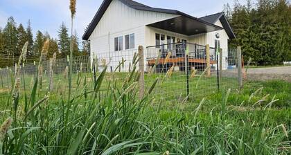 Little White Farmhouse Haven