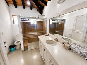 Basic Room, Balcony, Sea View | Bathroom - Los Tules Palmar (Puerto Vallarta)