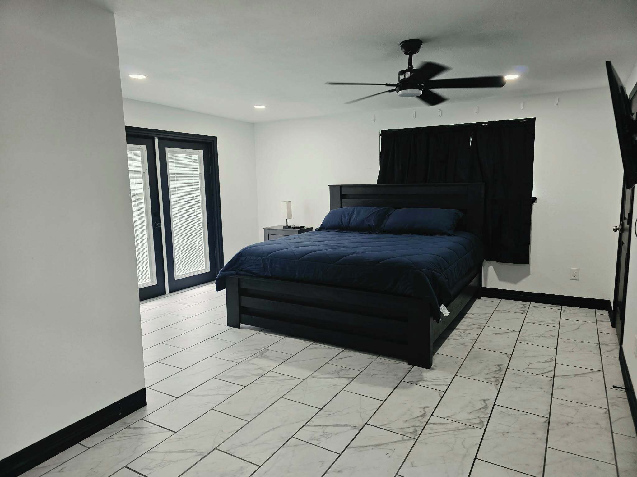 4 bedrooms, free WiFi, bed sheets
