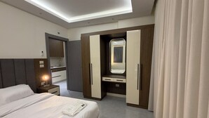 Ảnh chưa phân loại, 3 trong số 12 ảnh, nút