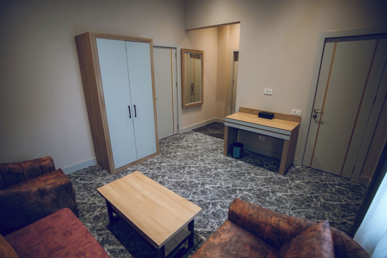 Junior Suite, City View | Interior
