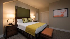 Room - Lake Tahoe 2BR/3BA Residence – Ski-In Village, Full Kitchen, Fireplace & Resort (South Lake Tahoe)