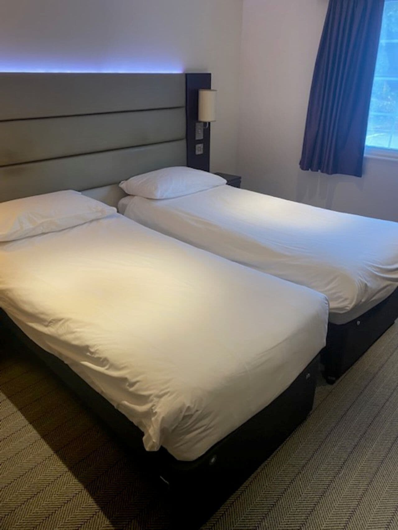 Standard-Zweibettzimmer