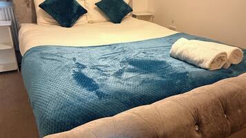 2 bedrooms
