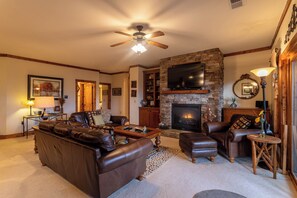 Interior - Caribou Crossing at The Lodges at Elkmont (Banner Elk)