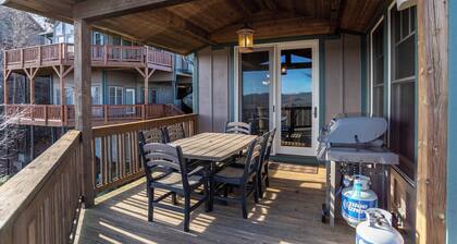 B Rock Ridge at Echota - Townhome With Private hot tub