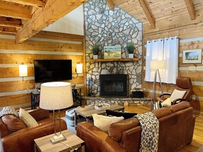 Interior - 7th Heaven (Banner Elk)