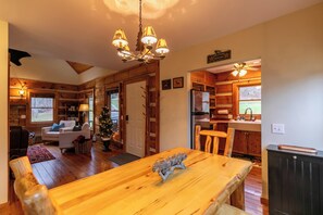 Interior - Valle Creek Cabin (Vilas)