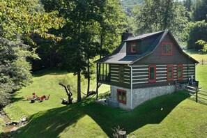 Front of property - Valle Creek Cabin (Vilas)