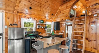 Brookside Cabin - Your Vermont Offgrid Escape