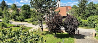 Appartement au pied du vieil Armand. Idéal motards.