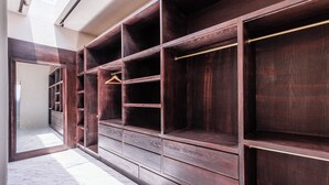 Gambar tidak terklasifikasi, 4 dari 60, tombol