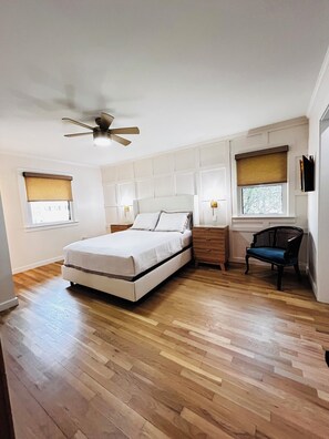4 chambres, bureau, fer et planche à repasser, Wi-Fi gratuit