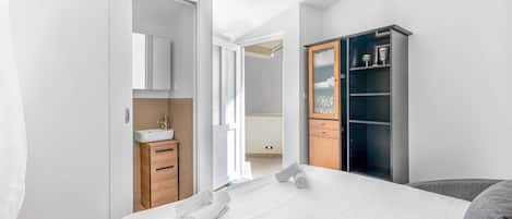 1 habitación, wifi gratis y ropa de cama