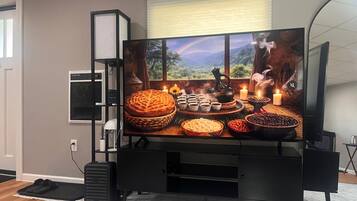 House, 1 Bedroom | Interior