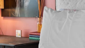 Desk, free WiFi, bed sheets