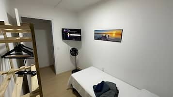 Single Room | Blackout drapes, iron/ironing board (on request), WiFi (free)