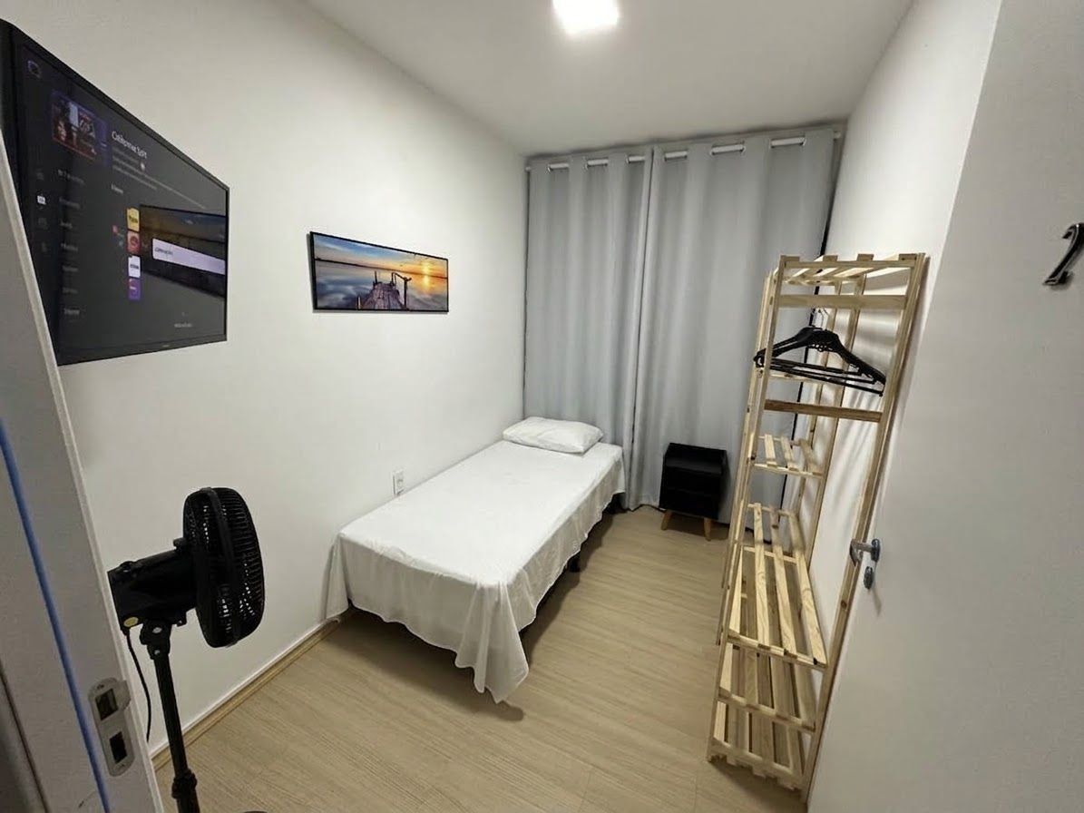 Single Room | Blackout drapes, iron/ironing board (on request), WiFi (free)