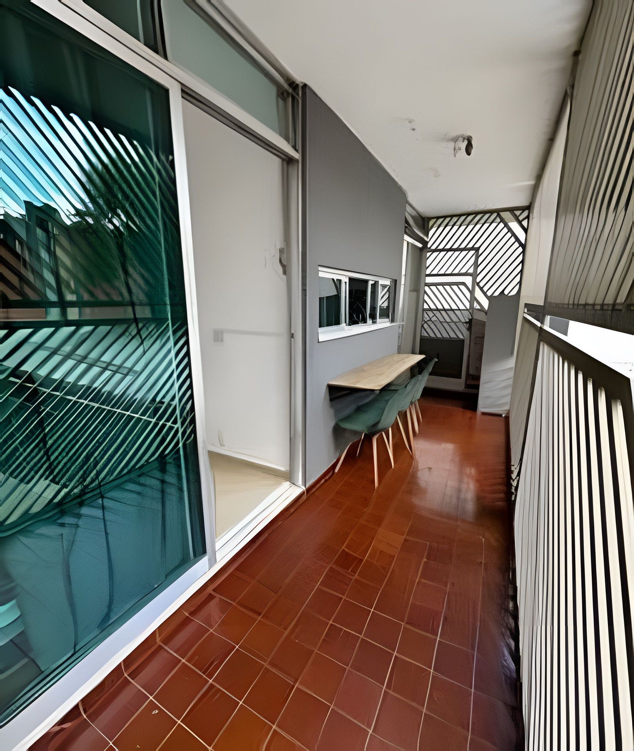 Single Room | Dining