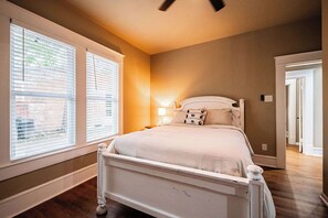 3 Schlafzimmer, Bügeleisen/Bügelbrett, WLAN, Bettwäsche