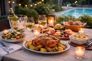Outdoor dining - Vrbo Property (Châteaurenard)
