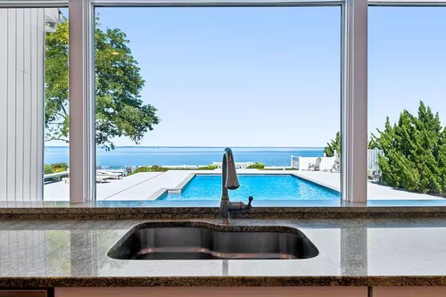 Coastal Sanctuary: Pool & Private Beach Access