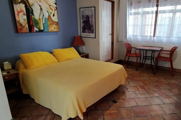Iron/ironing board, Internet, bed sheets - Vrbo Property (Puerto Vallarta)