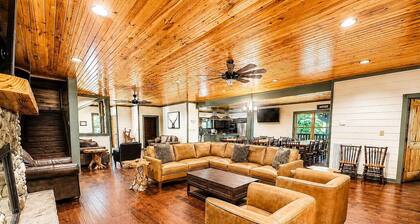 Sleeps 64 · Lodge · Hot Tubs · Theater