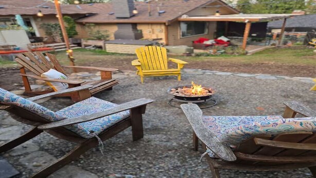 Terrace/patio - Relaxing Retreat Near SeaTac + EV Charger (SeaTac)