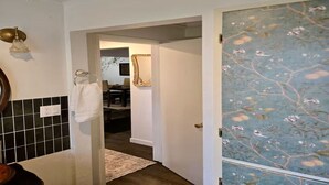 Interior - Relaxing Retreat Near SeaTac + EV Charger (SeaTac)