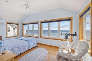 3 bedrooms, iron/ironing board, free WiFi, bed sheets - Wells Home with Ocean & Marsh Views + Beach Access (Wells)