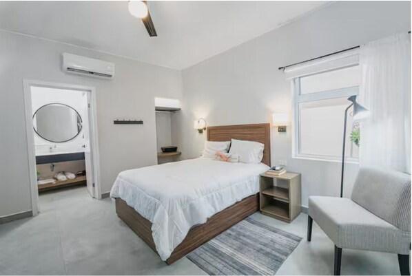 Room - Loft Silencioso  San Pedro 8 min · WiFi (Monterrey)
