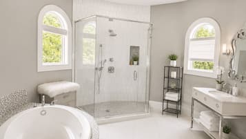 Douche, baignoire Ă jets, sĂšche-cheveux, bidet