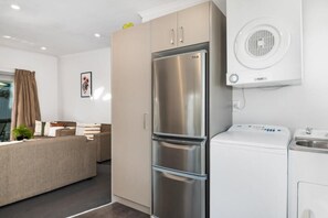 Interior - Two Tree Motel & Lodge (Blenheim)