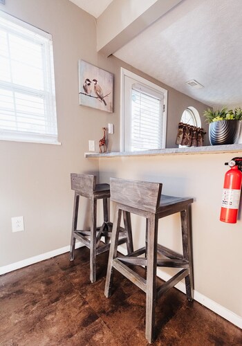 Lake Cumberland 1 bedroom cottage at Morning Sun Farm