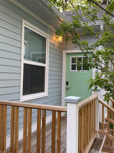 Charming home in Lethbridge with piano, beautiful neighborhood, central location