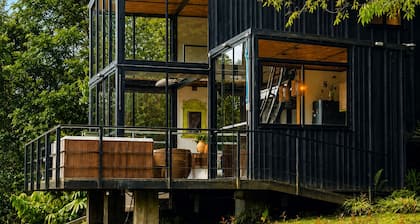 Luxury Container Villa - Monuntain Views - Jacuzzi -Near Cali