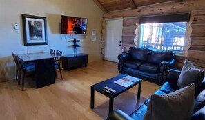 Fernseher, DVD-Player, Arbeitsbereiche