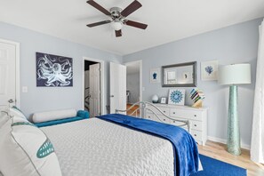 2 bedrooms, travel crib, WiFi, bed sheets