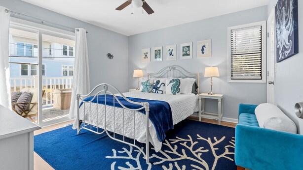2 bedrooms, travel crib, WiFi, bed sheets