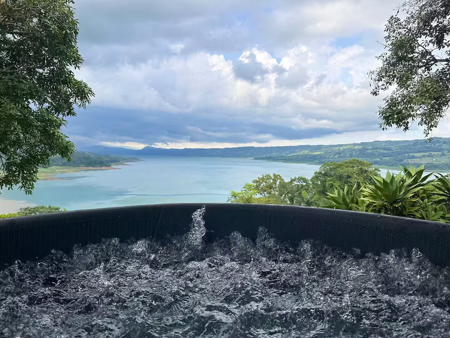 室外 SPA 浴池