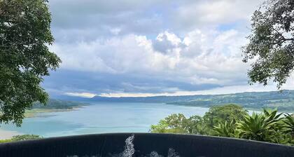 Top View Cottage in Lake Arenal