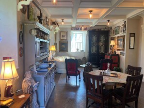 Dining - English Cottage Style Circa 1814 Stone Schoolhouse (Skaneateles)