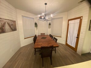 Dining - 3-bedroom Delaware Springs Home in Burnet Tx. (Burnet)