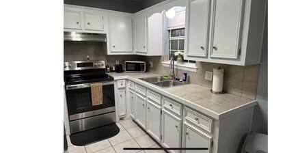 Delightful 2-bedroom apartment with AC in Edinburg